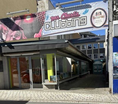 ehemalige Pizzeria + Eisdiele + 2 Apartments