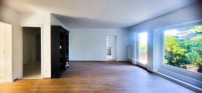 Exklusive 2-Zimmer-Wohnung mit Wintergarten & großer Wohnküche