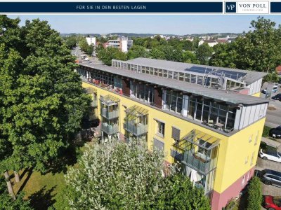 Urbanes Wohnen mit Loft-Flair und Dachterrasse – Nähe Altstadt, Blick ins Grüne