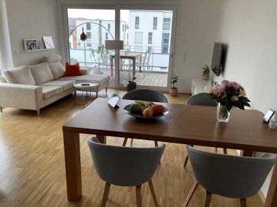 Zentrale 3-Zimmer-Penthouse-Wohnung mit umlaufendem Balkon und EBK in Heidenheim