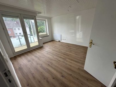 3-Zim-Wohnung von Privat, PROVISIONSFREI, frisch renoviert