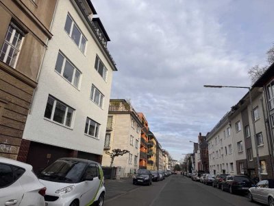 Helles, großzügiges Wohnen in der Kölner Südstadt - 4 bis 6 Zimmer möglic