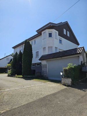 Geräumiges, 9-Raum-Haus in Gingen an der Fils