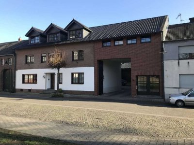 1.200 €, 140 m², 4 Zimmer
