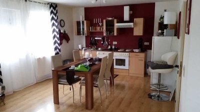 Kapitalanlage oder Eigenheim in Schmelz: Vermietete 2-Zimmer-Wohnung mit Garten-Highlight