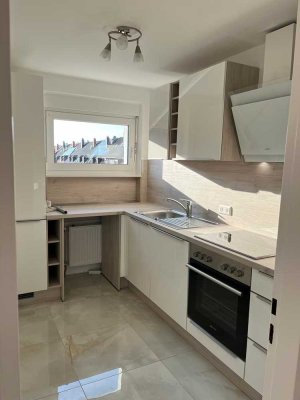 exklusive 3-Zimmer-Wohnung mit Einbauküche und Balkon