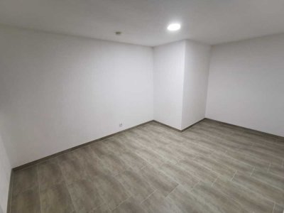 Exklusive, gepflegte 2-Zimmer-DG-Wohnung in Nufringen