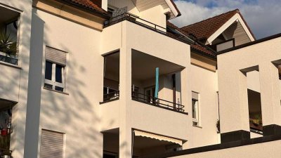 Ruhige sonnige 2-Zimmer-Wohnung in Lö-Stetten