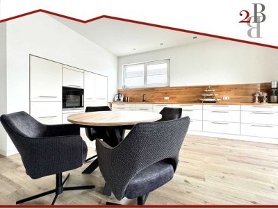 Komfort und Klasse : Modernes Einfamilienhaus mit Kamin und Pool