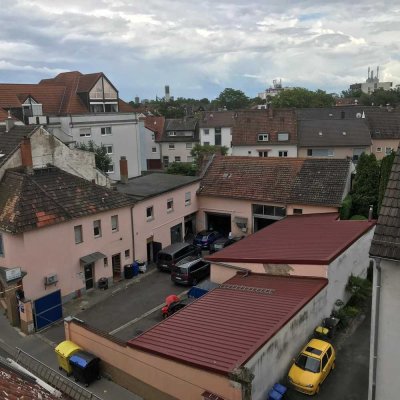 3 KB Maisionette über den Dächern von Friesenheim