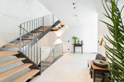Moderne Doppelhaushälfte mit luxuriöser Ausstattung und traumhaftem Garten