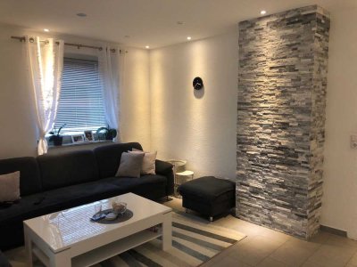 Modernisierte 4-ZKB mit 2 Balkonen & Stellplatz – sofort bezugsfrei