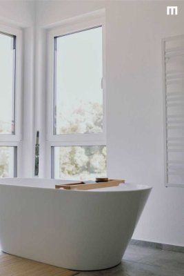 Exklusive Doppelhaushälfte mit Keller und großem Südgarten - Zuhause in der Spitzenklasse!