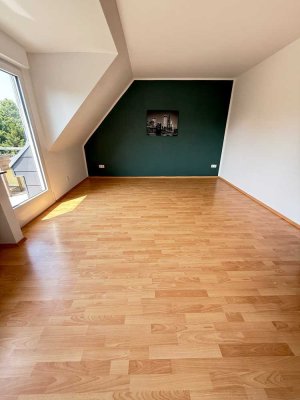 *** Ihr neues Zuhause auf der Lindenstraße *** schöne 3,5