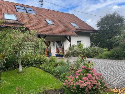 Charmantes Einfamilienhaus mit Einliegerwohnung