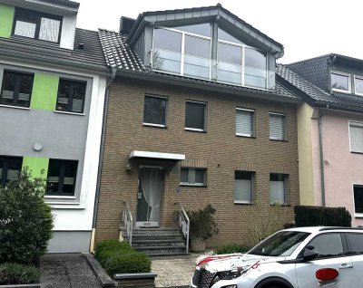 Schöne 2-Zimmer-Wohnung mit Terrasse und Gartenanteil in Hürth für zwei Personen