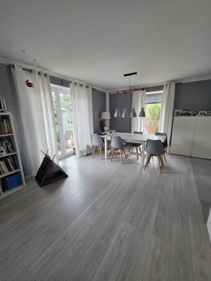 Stilvolles Einfamilienhaus mit umweltfreundlicher Ausstattung in traumhafter Umgebung