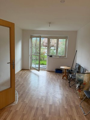 Moderne 2-Zimmer-Wohnung mit Garten; Tiefgaragenplatz – zentral in Wörgl