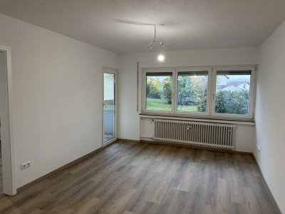 Erstbezug nach Kernsanierung! Super geschnittene 1,5-Zimmer-Wohnung mit Balkon und Einbauküche