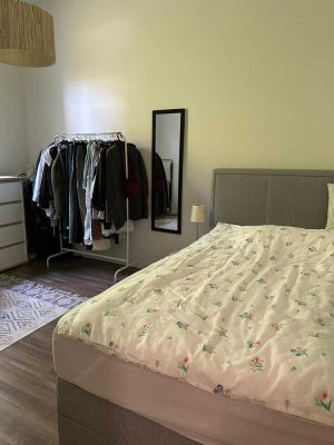 Möblierte 2 Zimmer Wohnung - 2 S-Bahn Stationen von der Innenstadt entfernt