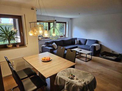 Hochwertige 3,5-Zimmer- Maisonette- Wohnung mit Garten+ Balkon in Kleinsachsenheim