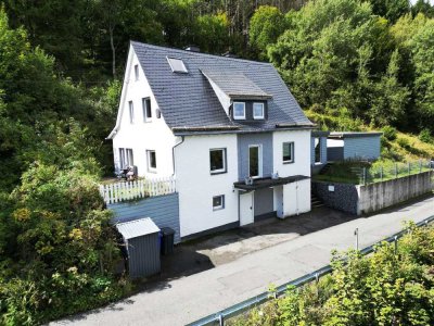 / Fast Alleinlage mit Weitblick und Ruhe in Bestwig-Dörnberg!