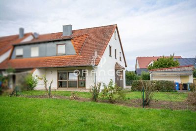 ***perfekt für Familien - Reihenendhaus Berg***