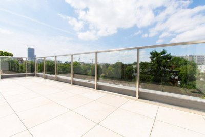 Exklusive Penthouse Wohnung mit 174 m² im 22. Bezirk – 4 Zimmer, 3 Terrassen und Aufzug direkt in die Wohnung
