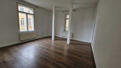 Gemütliche 2-Raum-Wohnung mit Balkon