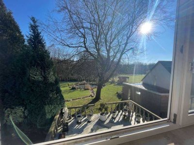 Attraktive 2 - Zimmer - Wohnung mit Balkon und EBK in Herten