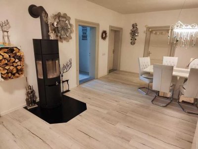 6- Zi in idyllischer grüner Umgebung auf dem Land (Tierhaltung möglich)