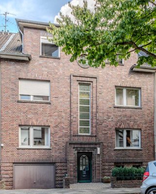 Provisionsfrei: Einfamilienhaus in Mönchengladbach mit Einliegerwohnung und  großem Garten