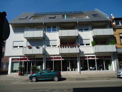 Schöne Drei-Zimmer-Wohnung in Stadtmitte