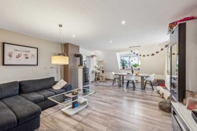 Wunderschönes Zweifamilienhaus mit grüner Oase in Pleinfeld