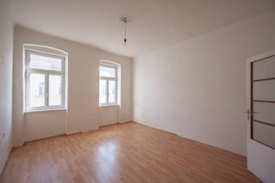 ++1120++ Ihr Projekt im Herzen der Stadt – sanierungsbedürftige 1-Zimmer Altbauwohnung