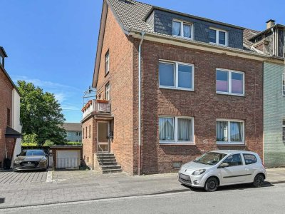3-Familienhaus zur Eigennutzung oder Kapitalanlage im Dinslakener Blumenviertel