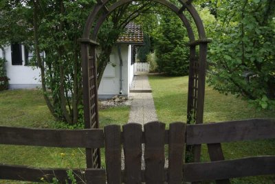 Attraktives, geräumiges und modernisiertes 3-Zimmer-Haus mit Einbauküche in Stromberg