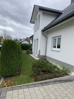 Gepflegtes Einfamilienhaus mit Garage in Bad Sassendorf