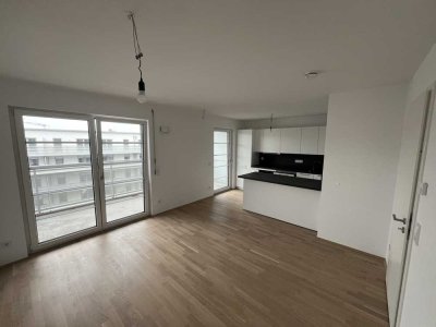 Charmante 2-Zimmer-Wohnung mit großem Balkon und EBK