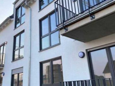 Neuwertiges 6-Parteien-Doppelhaus – in ruhiger Lage von Langenselbold