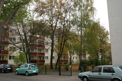 Ruhige 3-Raum-Whg. mit Balkon in Stadtfeld- WE 50