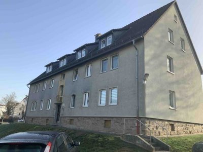 Praktische 2-Zimmer Wohnung mit neuen Bodenbelägen zu vermieten