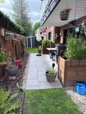 Geschmackvolle, neuwertige 3-Raum-EG-Wohnung mit geh. Innenausstattung, EBK und Stellplatz
