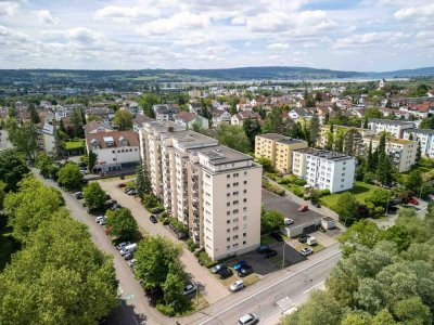 Charmante Wohnung mit Balkon und Stellplatz
