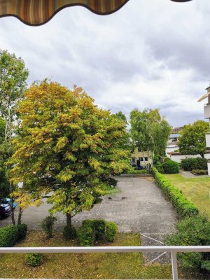 Großzügige moderne 2-Zi WHG, frisch renoviert