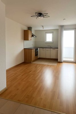 Helle 2-Zimmer-Wohnung mit Balkon in Wendisch Rietz