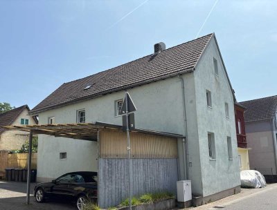 EINFAMILIENHAUS IN ZENTRALER LAGE VON URBAR