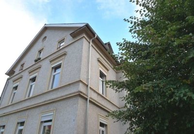### VIEL PLATZ FÜR SIE! KLASSISCHER ALTBAU IN ZENTRALER LAGE ###