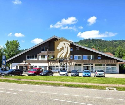 Wohn und Geschäftshaus mit hervorragenden Einkünften mit Entwicklungspotenzial.