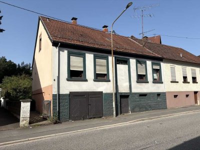 sanierungsbedürftiges Einfamilienhaus in Spiesen-Elversberg